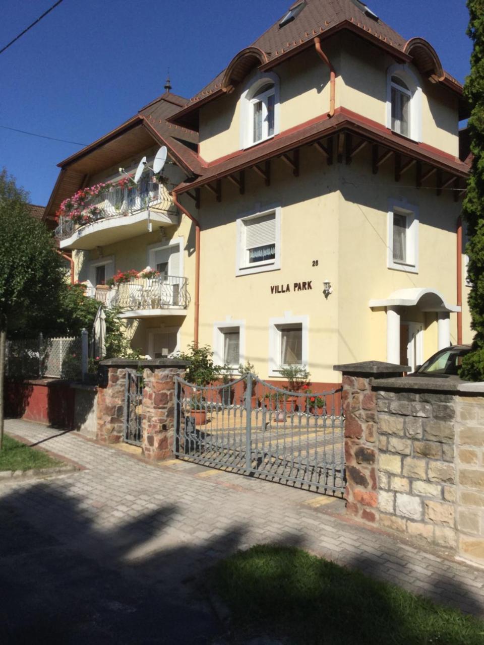 Villa Park Хевиз Экстерьер фото